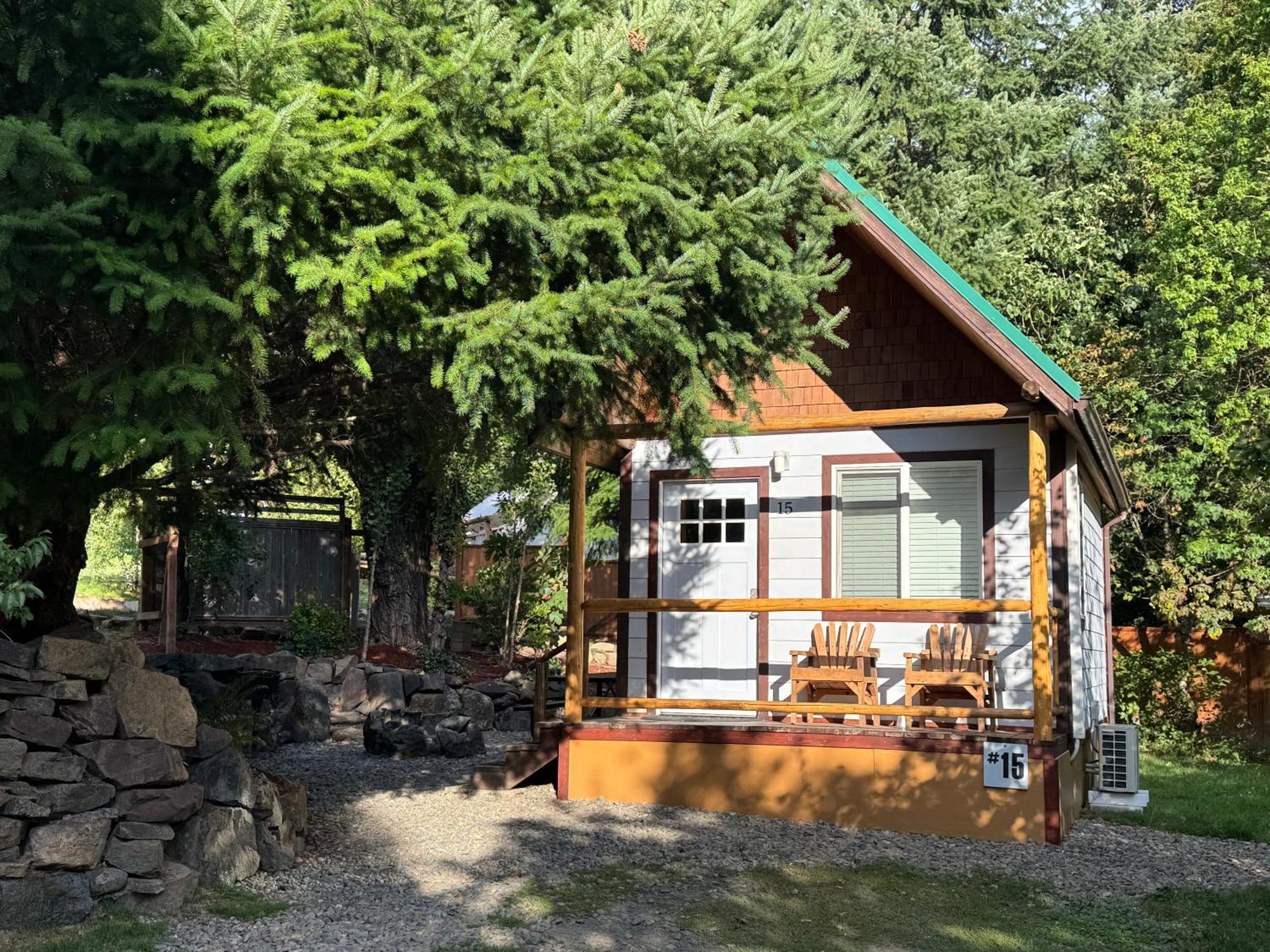 Umpqua'S Last Resort - Wilderness Cabins, Rv Park & Glamping Idleyld Park Buitenkant foto